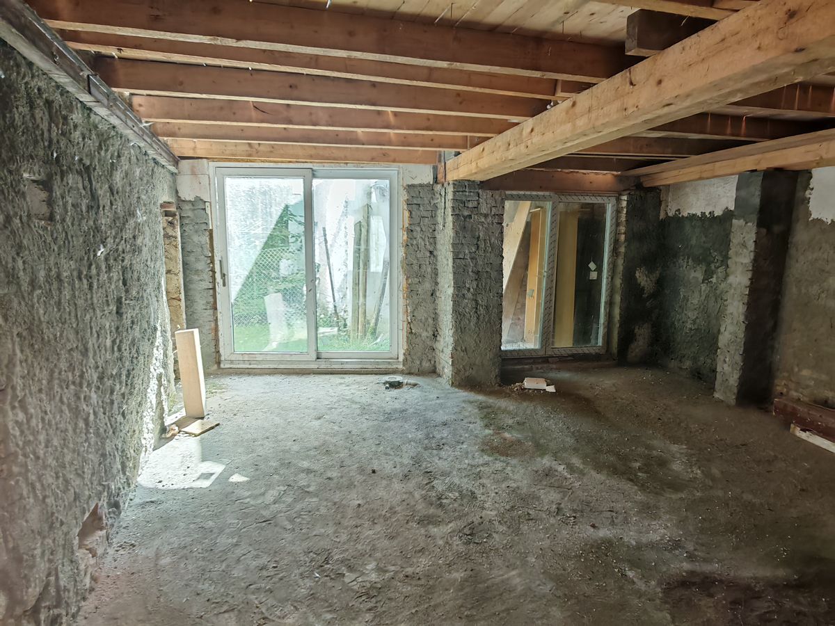 Prodej rodinného domu 250 m², pozemek 201 m² – fotografie 5
