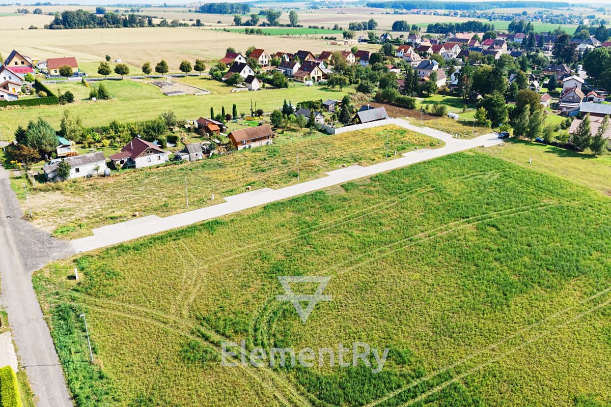 Prodej stavebního pozemku 650 m² – fotografie 3