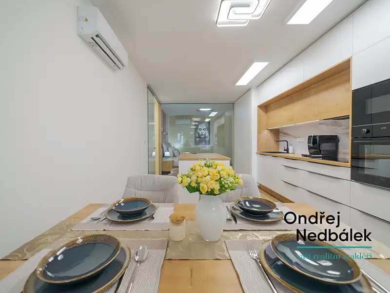 Prodej bytu 2+kk 56 m², Zlín – náhled fotky 2