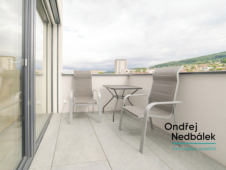 Prodej bytu 1+kk, 29 m² (9 z 14)