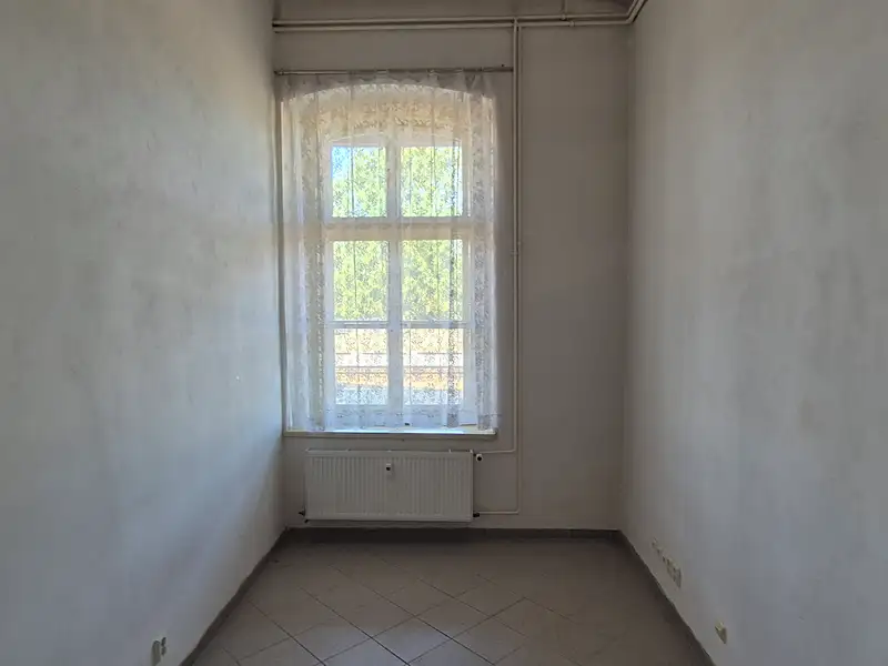 Pronájem kanceláře 12 m², Rudná – náhled fotky 1