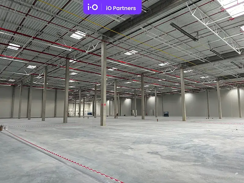 Pronájem skladového prostoru 56612 m², Lužec nad Vltavou – náhled fotky 3