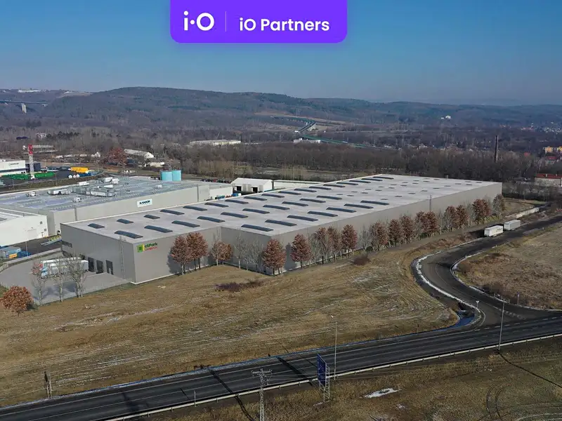 Pronájem skladového prostoru 5307 m², Chomutov – náhled fotky 3