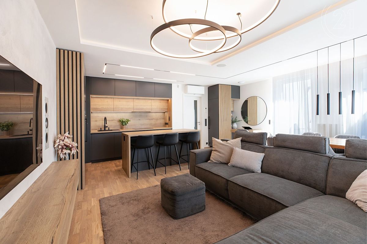 Prodej bytu 5+kk 140 m²
