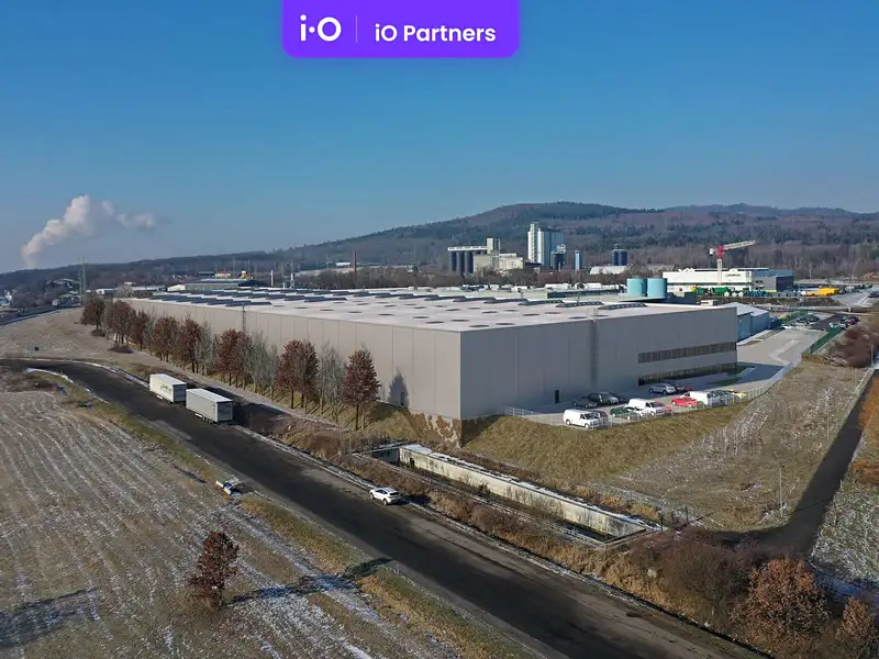 Pronájem skladového prostoru 5307 m², Chomutov – náhled fotky 1
