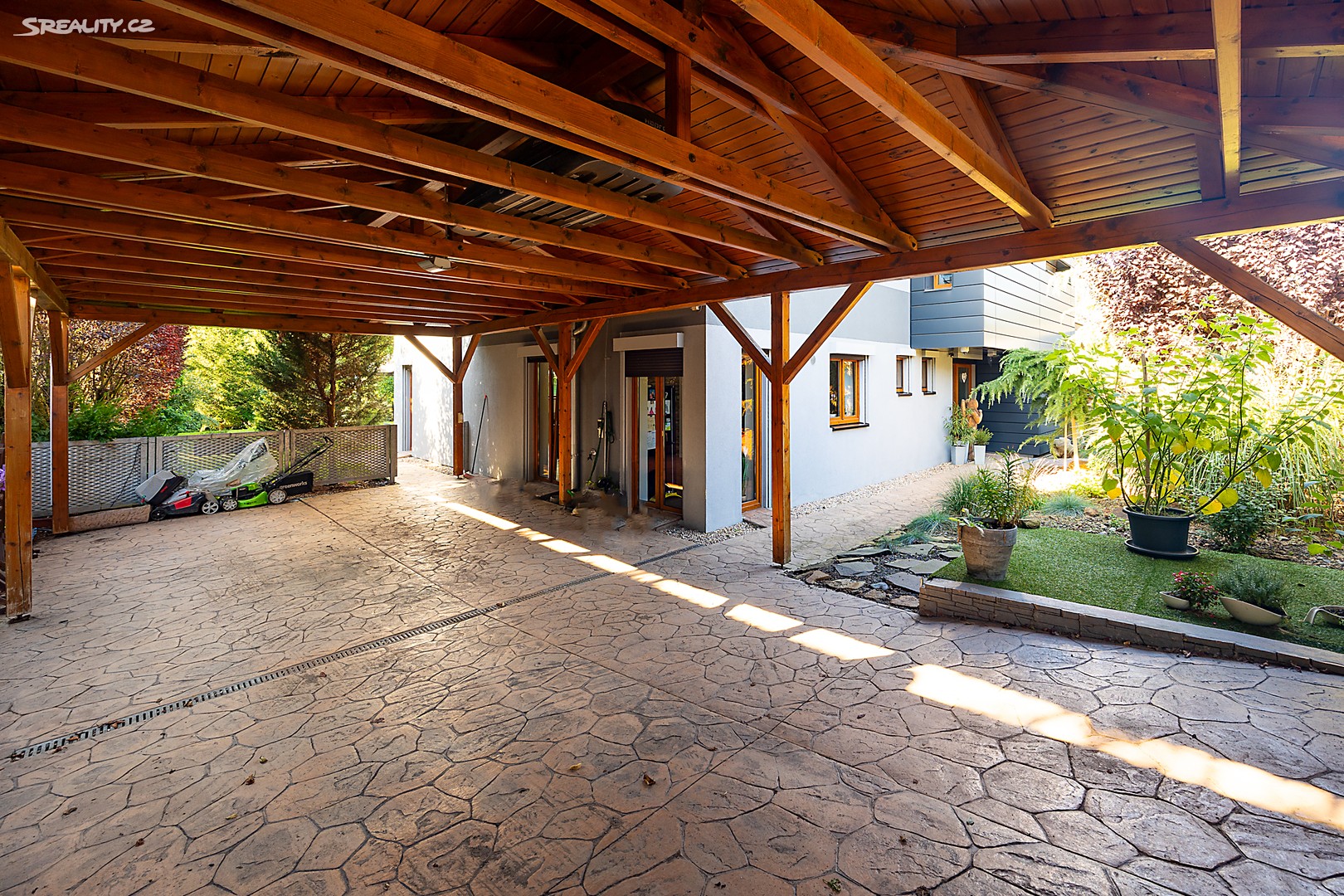 Prodej  rodinného domu 243 m², pozemek 1 162 m² – pohled 6