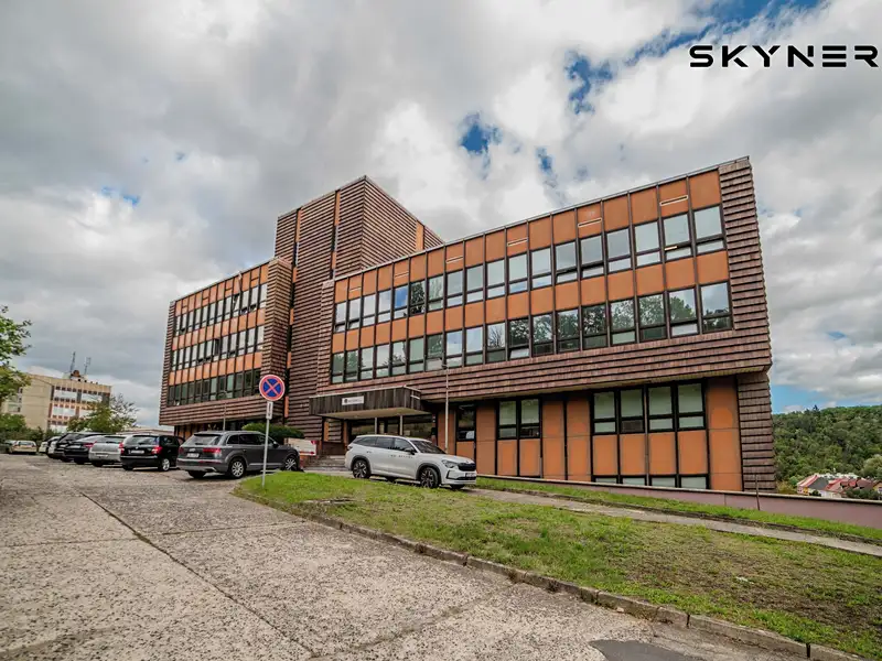 Pronájem kanceláře 22 m², Ústí nad Labem – náhled fotky 1