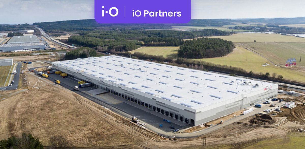 Pronájem skladového prostoru 9786 m² – fotografie 2
