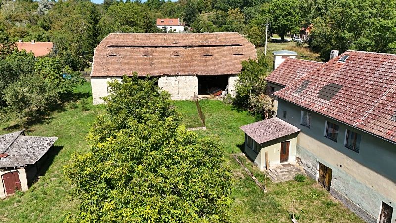 Prodej zemědělské usedlosti 222 m², pozemek 2658 m² – fotografie 2