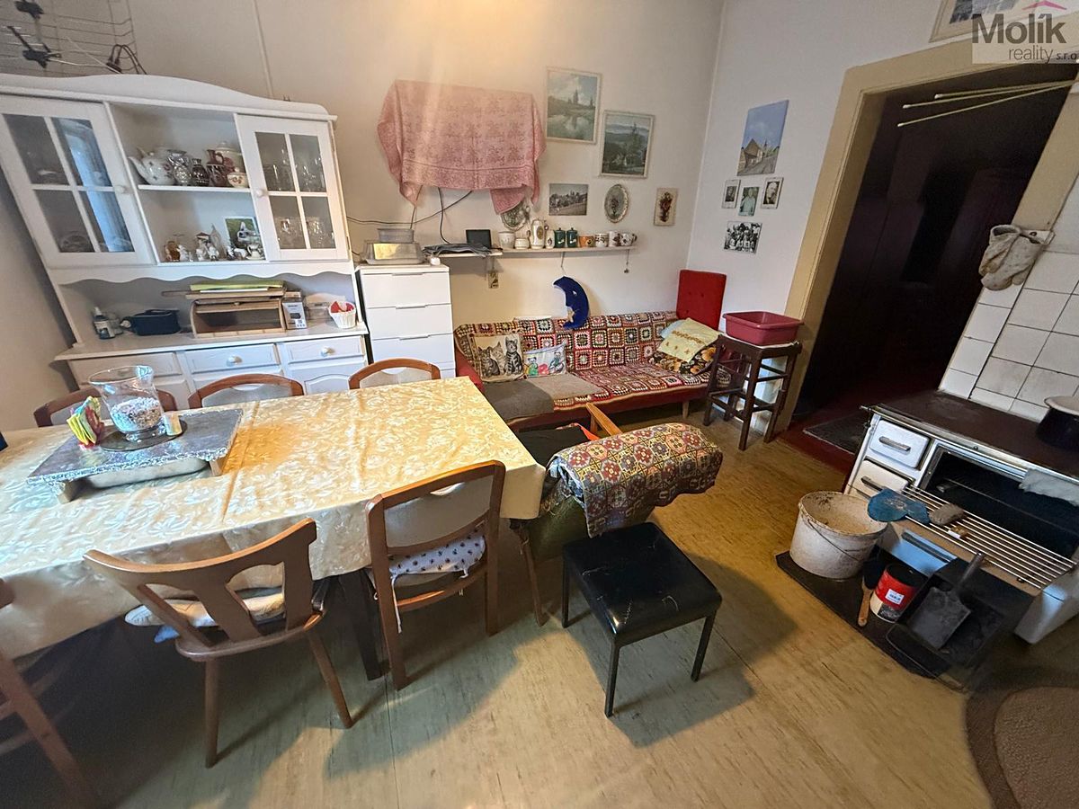 Prodej rodinného domu 105 m², pozemek 204 m² – fotografie 2