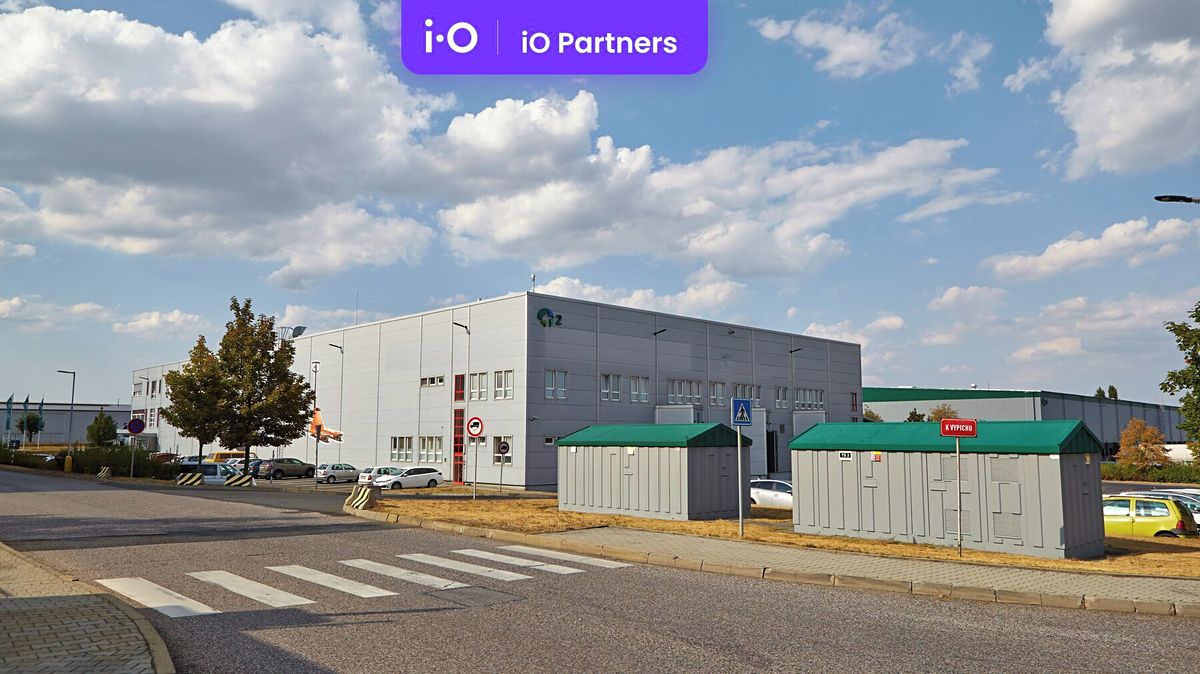 Pronájem skladového prostoru 3015 m² – fotografie 2