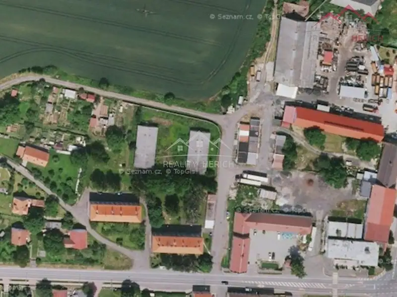 Prodej stavebního pozemku 2935 m², Lubenec – náhled fotky 3