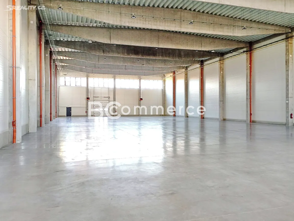 Pronájem výrobní haly, prostoru 1481 m² – pohled 3