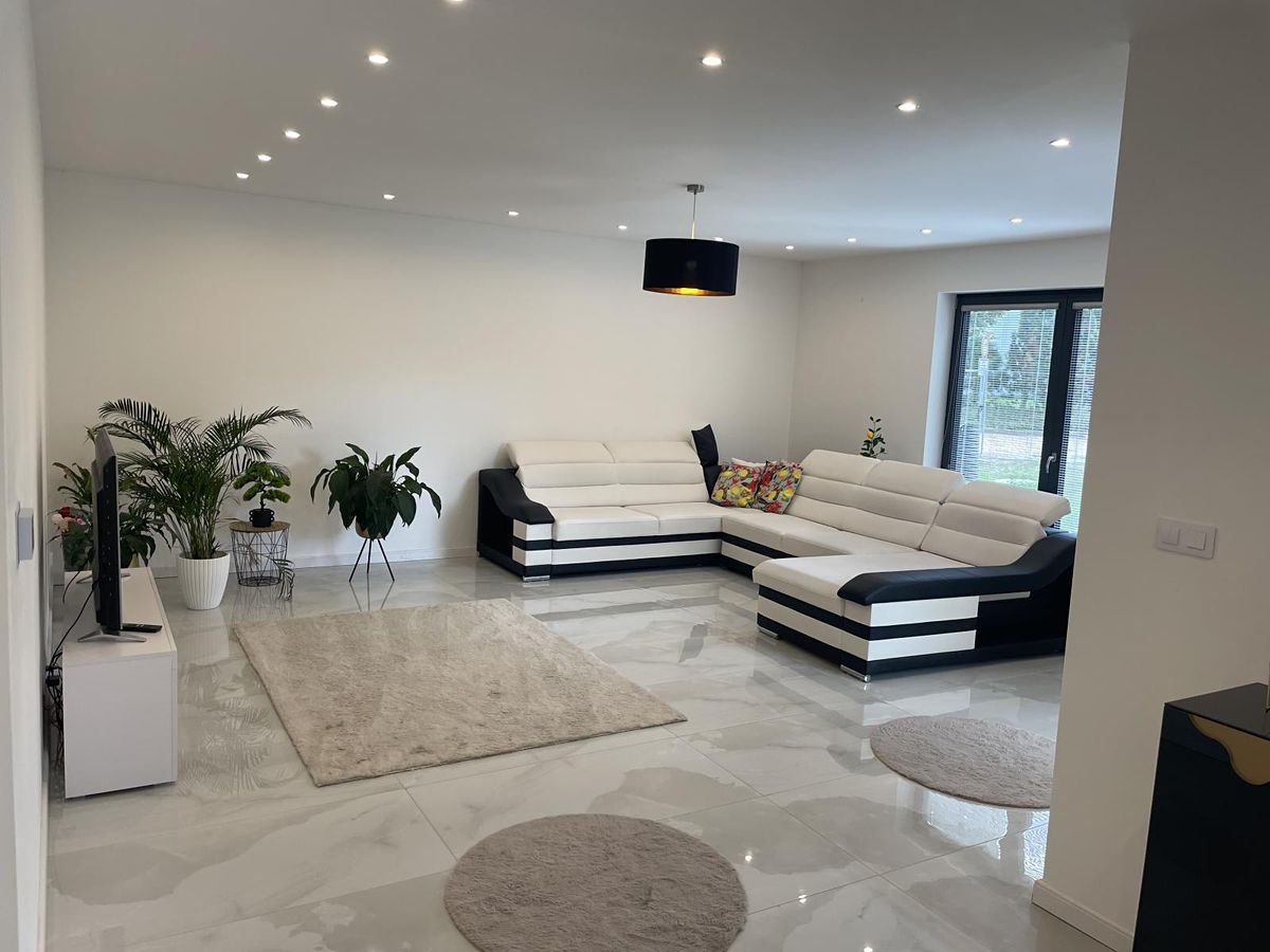 Prodej rodinného domu 192 m², pozemek 412 m²