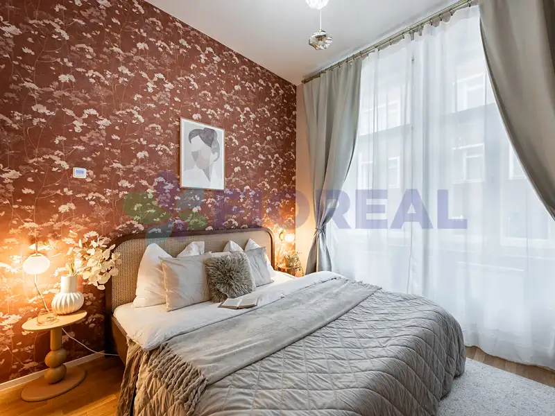 Prodej bytu 1+kk 26 m², Praha – náhled fotky 1