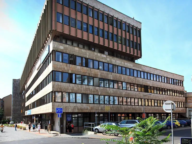 Pronájem kanceláře 25 m², Ústí nad Labem – náhled fotky 1