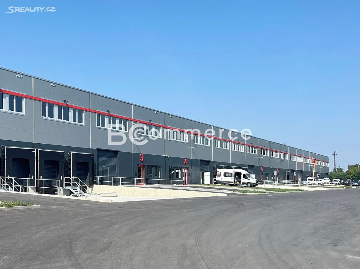 Pronájem skladového prostoru 1000 m², Mikulov
