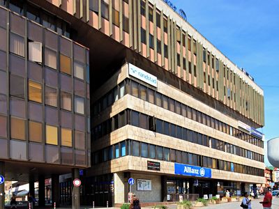 Pronájem kanceláře 600 m²
