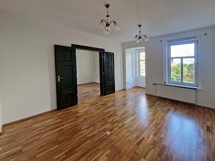 Pronájem domu, 297 m² (20 z 46)