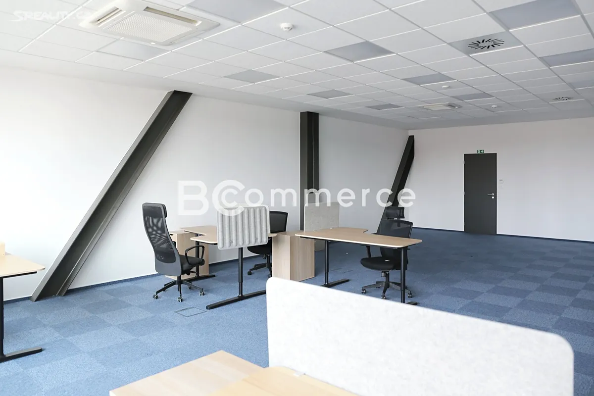 Pronájem kanceláře 202 m², Brno