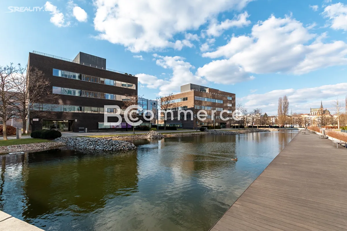 Pronájem kanceláře 646 m², Štýřice