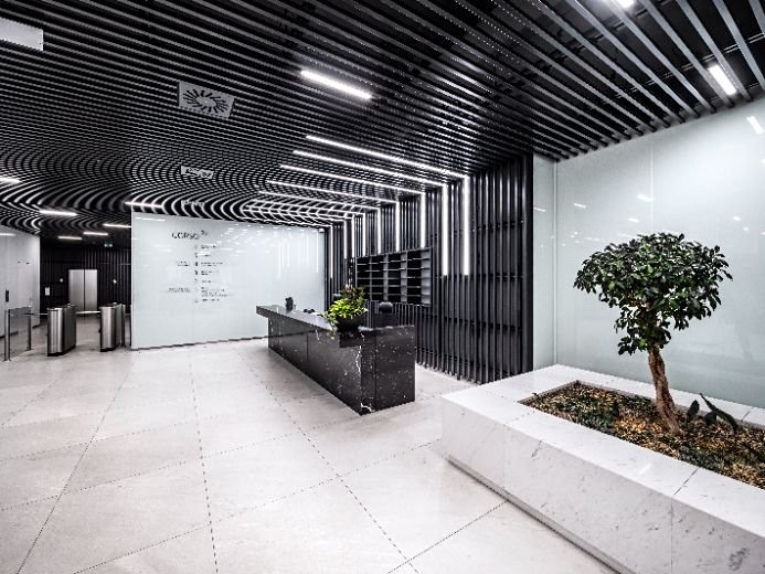Комерційне приміщення в оренду, 488 м² (1 з 4)