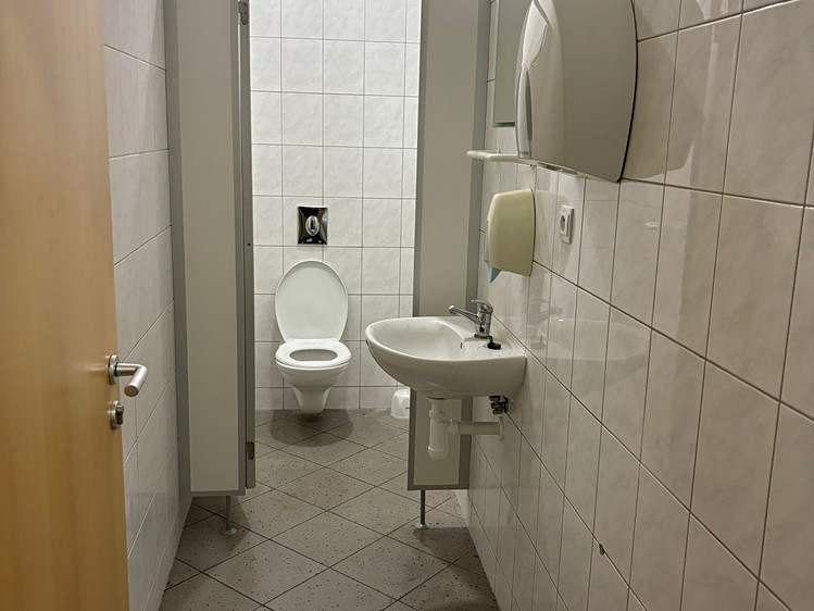 Комерційне приміщення в оренду, 600 м² (12 з 16)