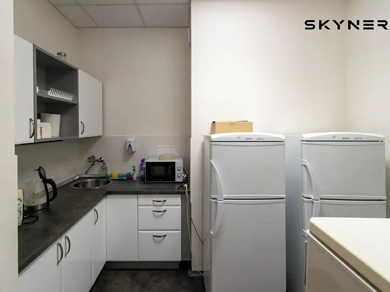 Pronájem kanceláře 25 m², Ústí nad Labem – náhled fotky 3