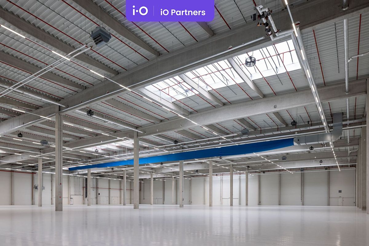 Pronájem skladového prostoru 1747 m² – fotografie 5