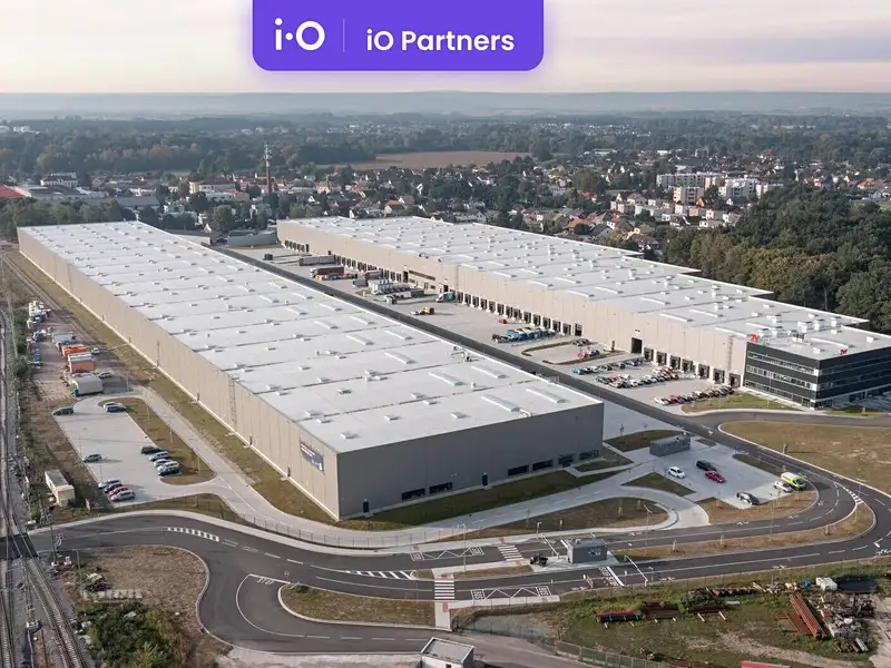 Pronájem skladového prostoru 7823 m², Pardubice – náhled fotky 2