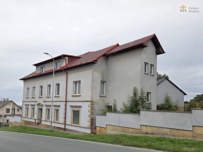 Prodej rodinného domu 520 m², pozemek 1389 m²