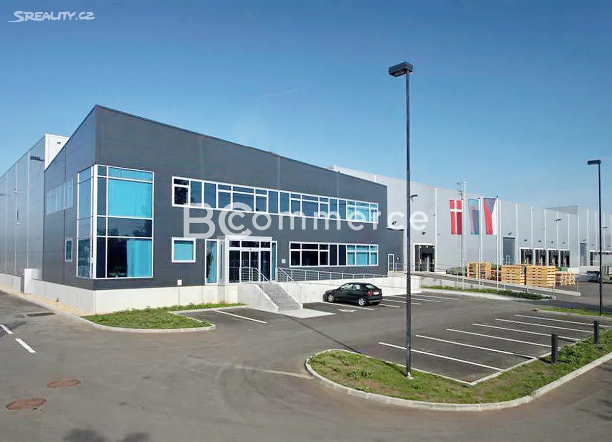 Pronájem skladového prostoru 2587 m², Modřice