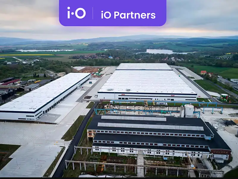 Pronájem skladového prostoru 11000 m², Cheb – náhled fotky 1