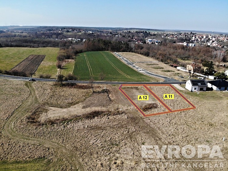 Prodej pozemku, 1 364 m² (1 z 6)