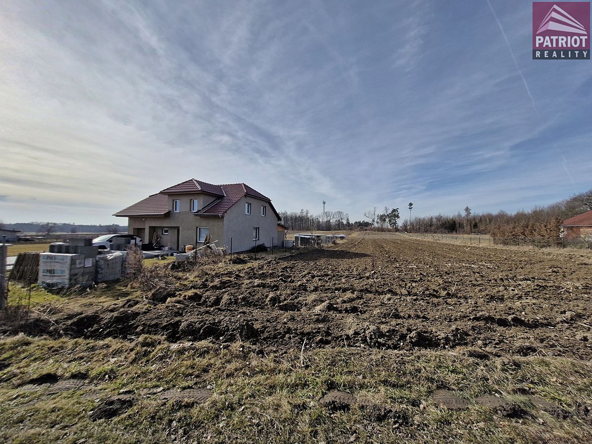 Prodej stavebního pozemku 5700 m²