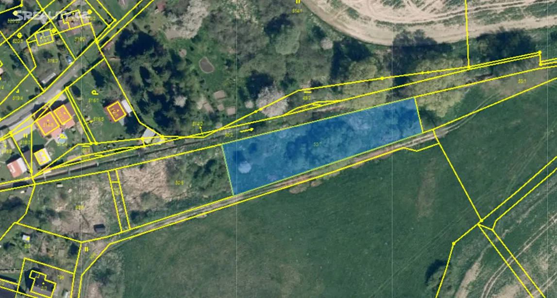 Prodej stavebního pozemku 1898 m² – pohled 2