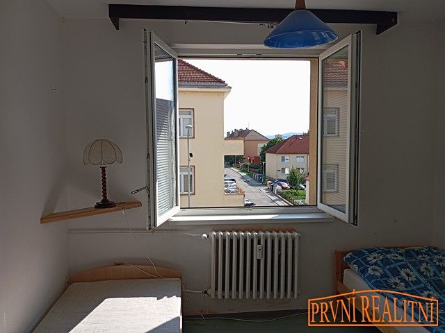 Pronájem bytu 2+1 72 m² – fotografie 4