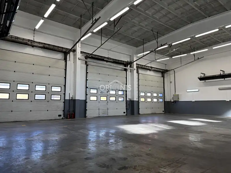 Pronájem výrobní haly, prostoru 370 m², Chomutov – náhled fotky 2