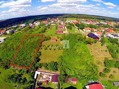 Prodej  stavebního pozemku 1 733 m²