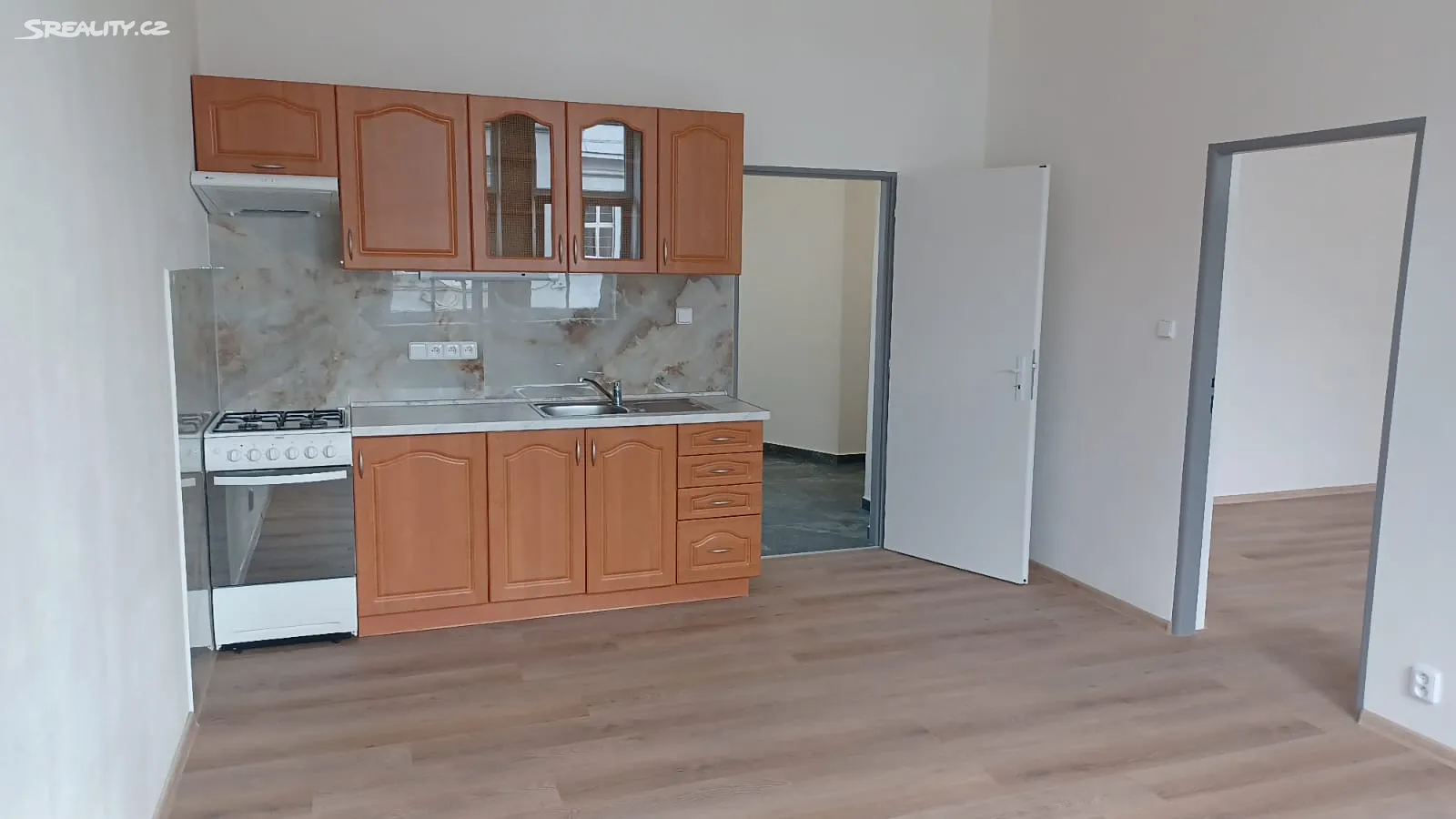 Pronájem bytu 1+1 57 m²
