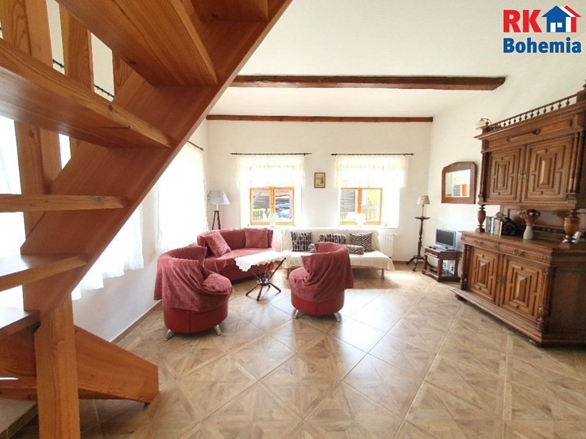 Prodej rodinného domu 150 m², pozemek 291 m² – fotografie 4