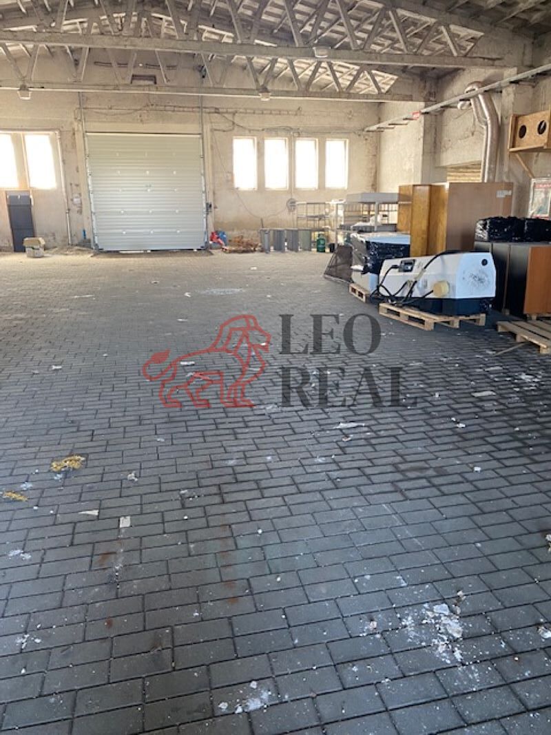 Pronájem skladového prostoru 1850 m², Rostěnice-Zvonovice – fotka 1 z 3