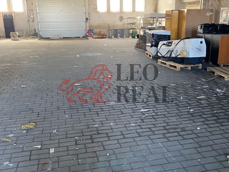 Pronájem skladového prostoru 1850 m², Rostěnice-Zvonovice – náhled fotky 1