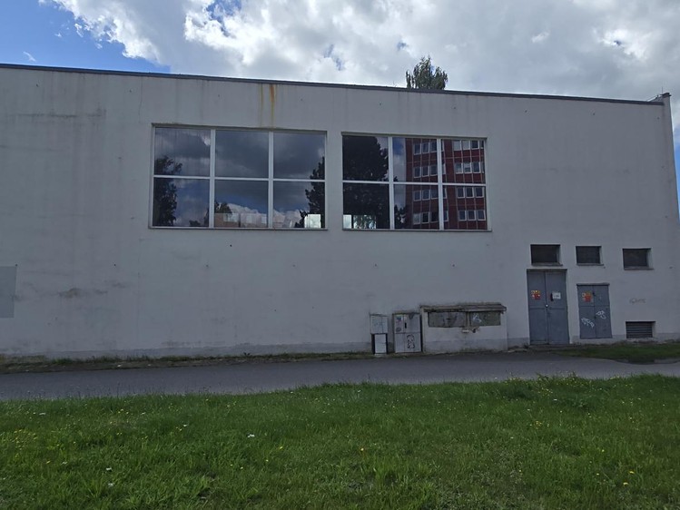 Prodej komerčního prostoru, 818 m² (4 z 7)