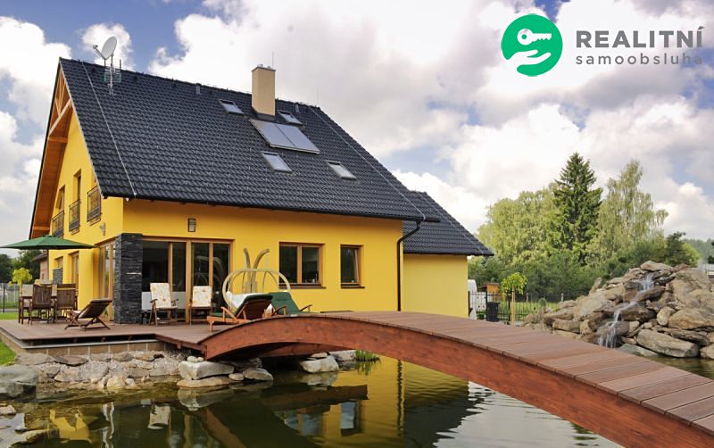 Prodej vily 340 m², pozemek 1260 m² – fotografie 3