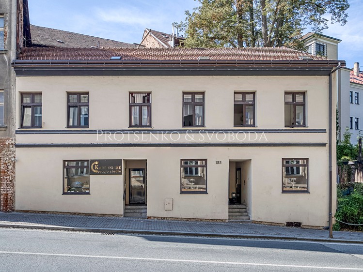Gewerbefläche zum Kauf, 200 m² (2 von 15)