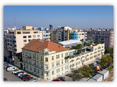 Pronájem ordinace 325 m²