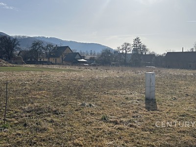 Prodej  stavebního pozemku 905 m² — photo 2