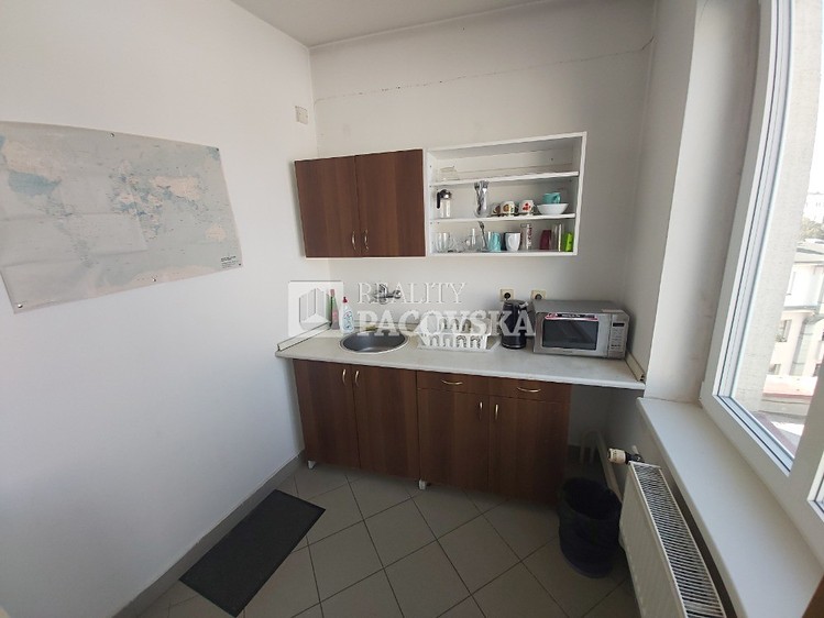 Pronájem komerčního prostoru, 53 m² (13 z 17)