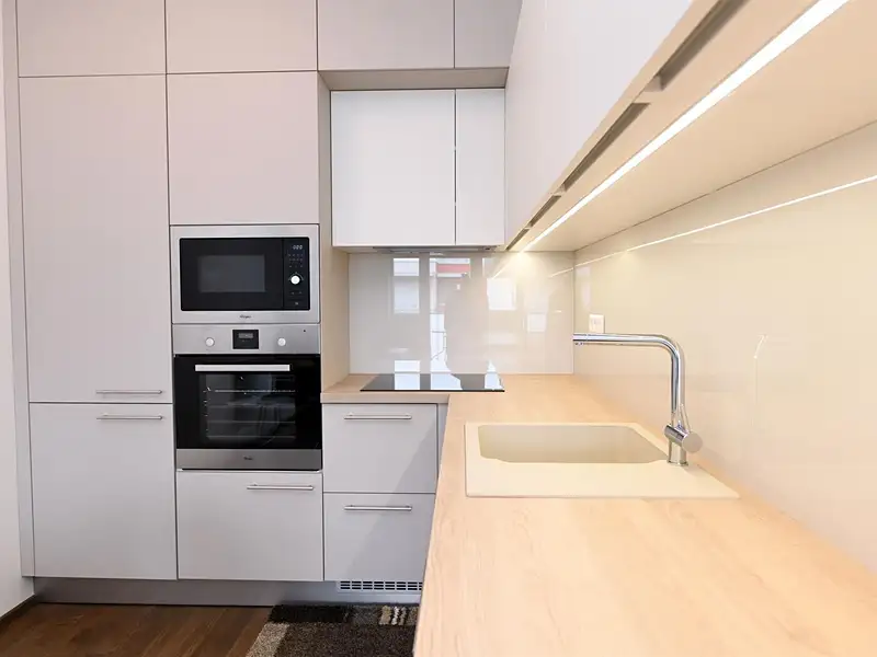 Pronájem bytu 2+kk 54 m², Praha – náhled fotky 2